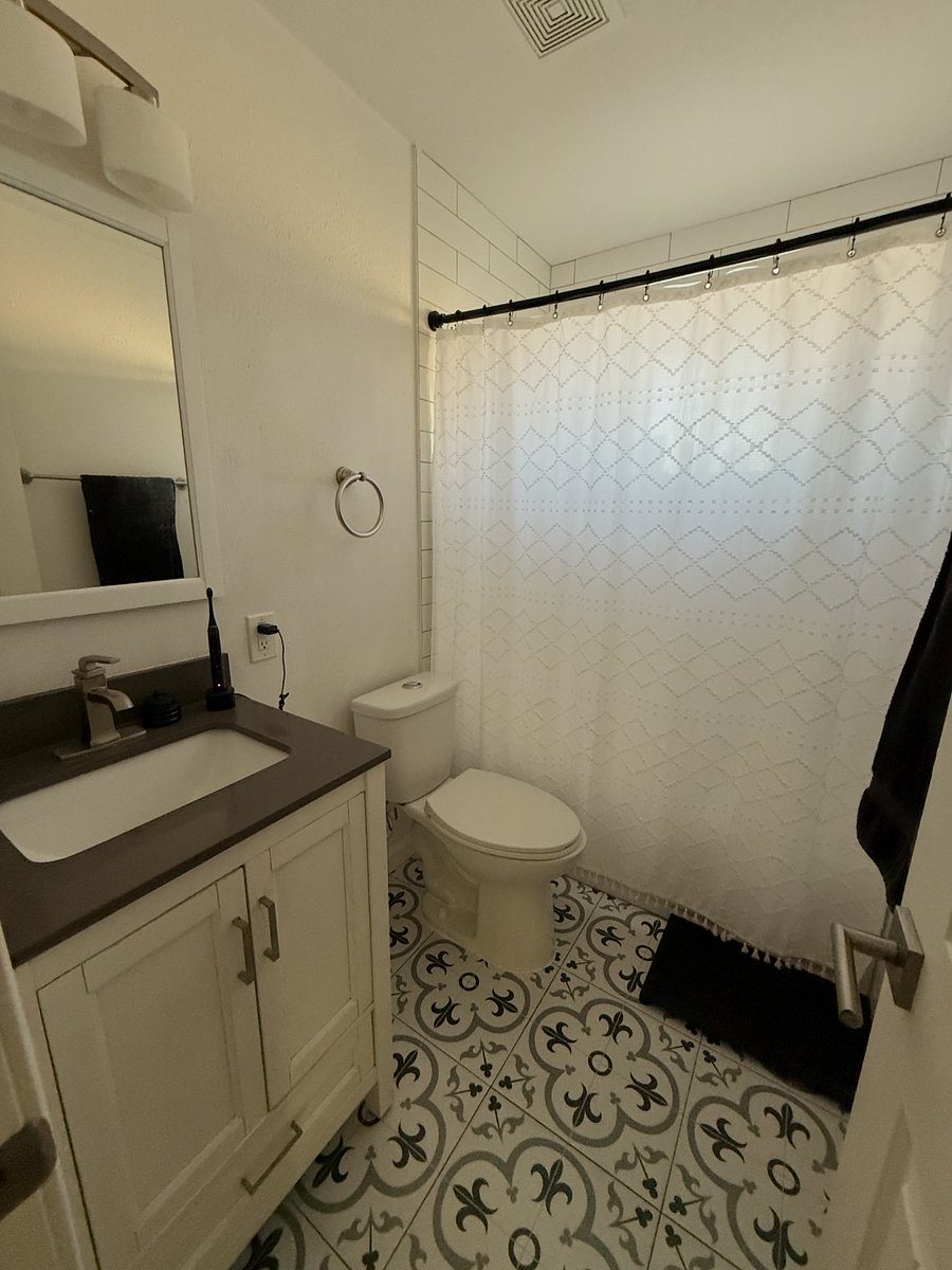 Furnished Finder property 967016_1 photo 16