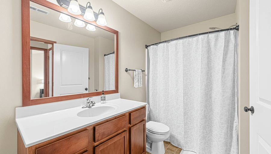 Largest bathroom, shared with B and C rooms