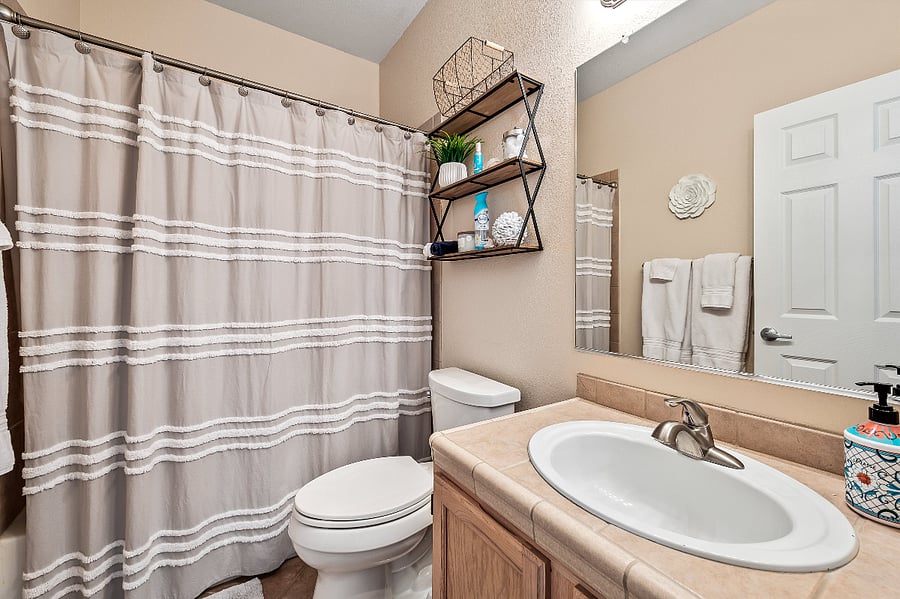 2nd bathroom has tub and shower.