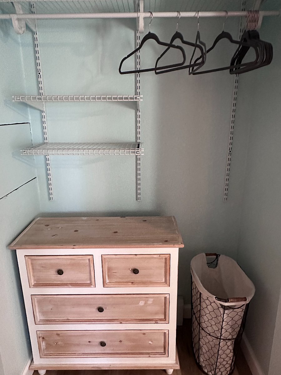 Master bedroom 2nd closet