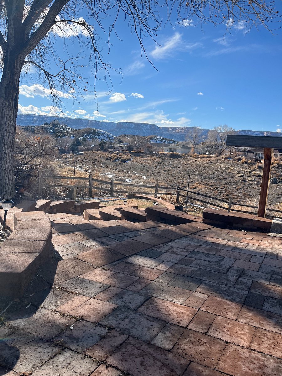 Stairs to lower yard