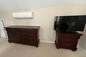 Smart tv
Dresser