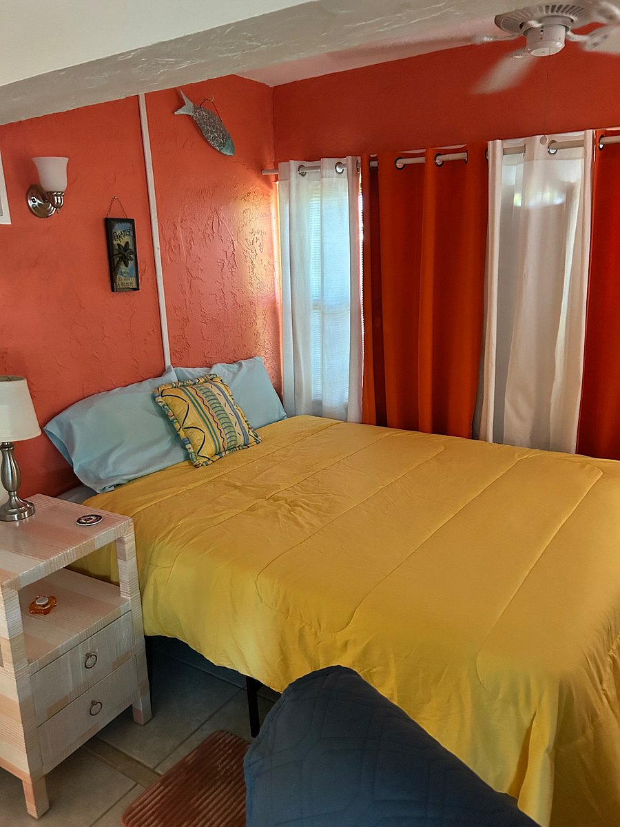 Queen bed