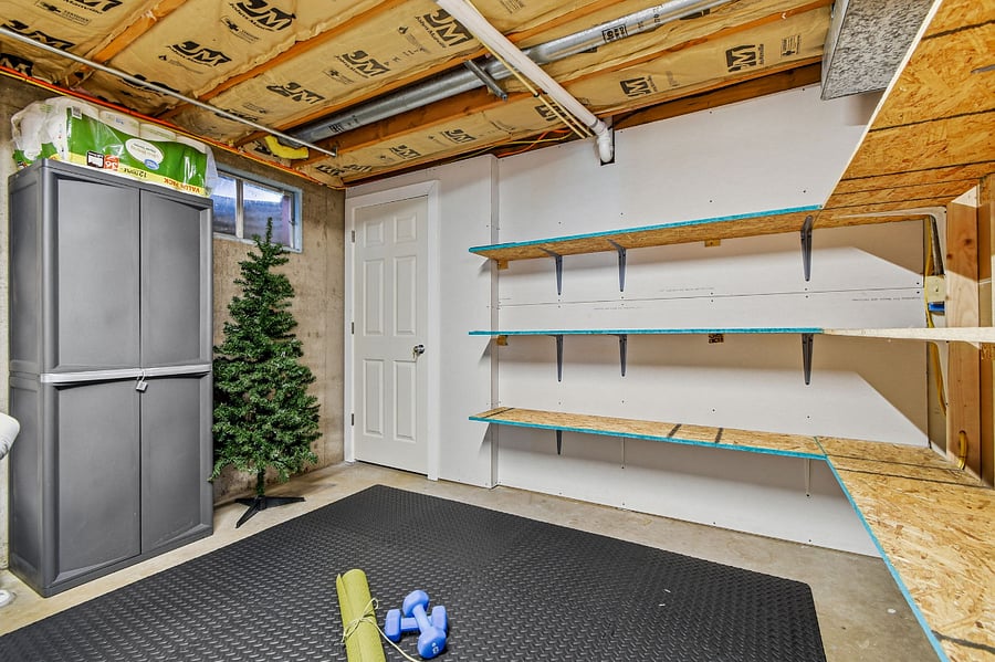 Storage area with excersize/workout area