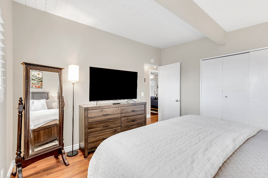 King bedroom