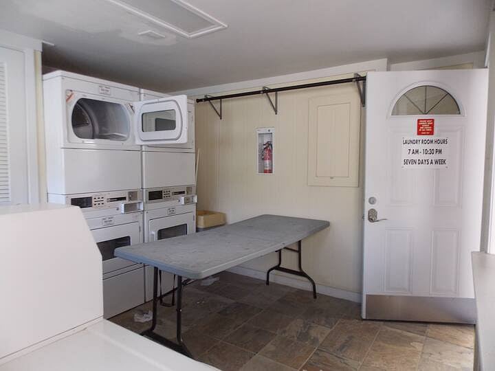 Furnished Finder property 967329_1 photo 24