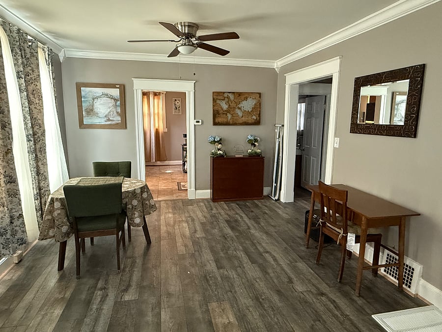 Dining Rm