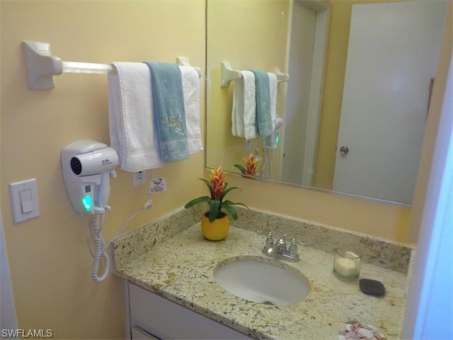 Master bath vanity.