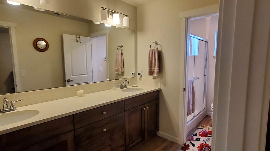 Main, ensuite bathroom. Two sinks with large counter top
