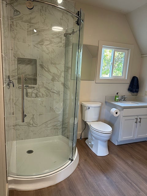 Upstairs Bathroom