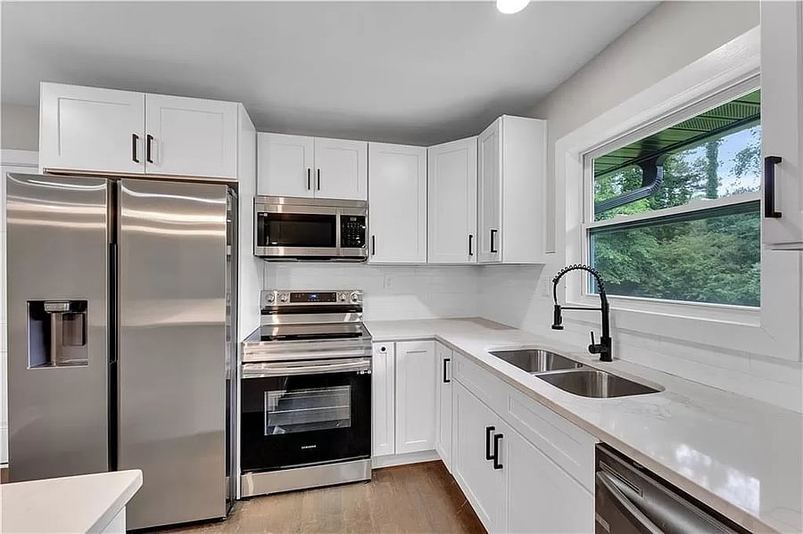 Modern kitchen