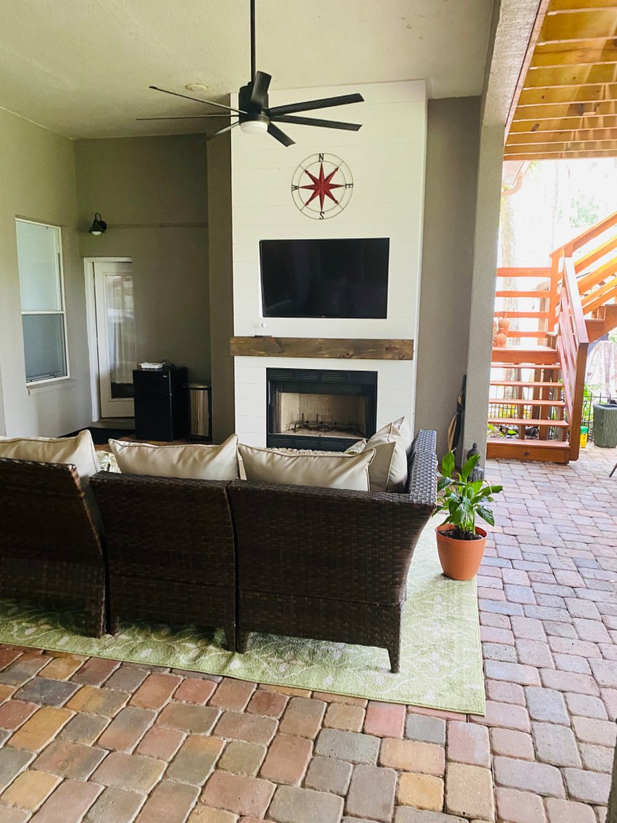 Outdoor Living room