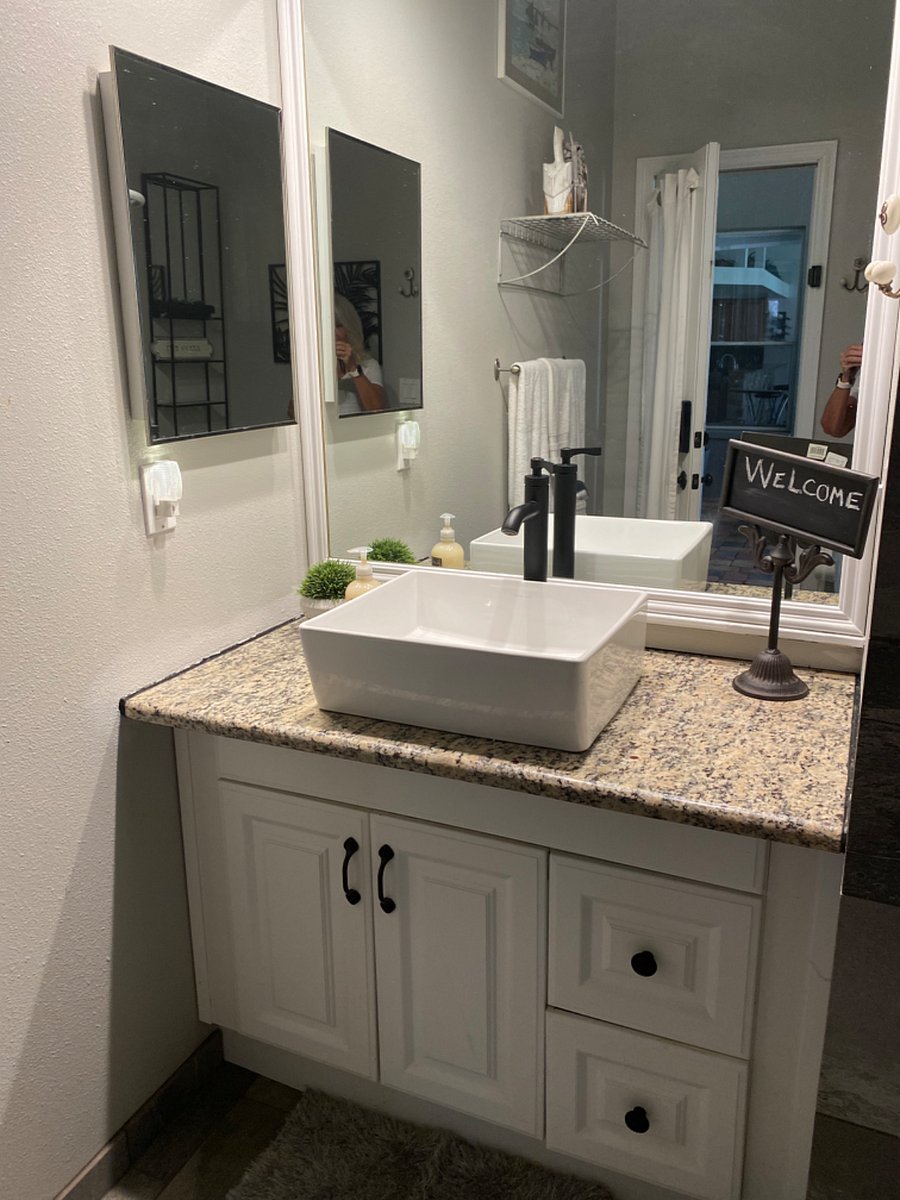 Separate Full Bath