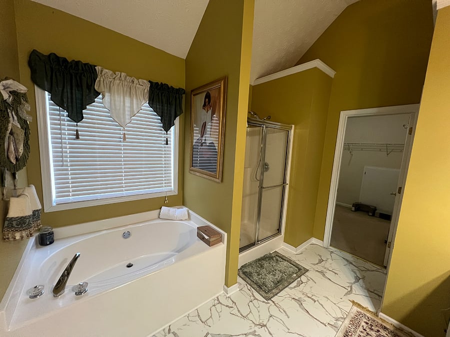 Master Bathroom: Garden Tub and Standing Shower
