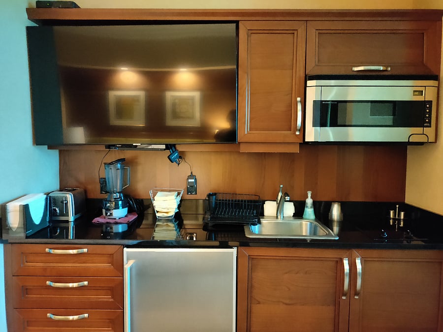 Coffee-Maker, Blender, Toaster Provided