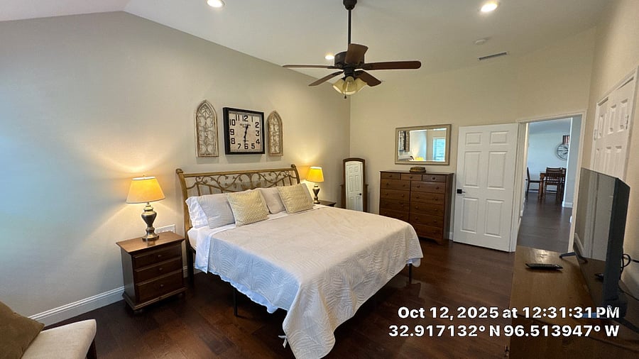 Master bedroom