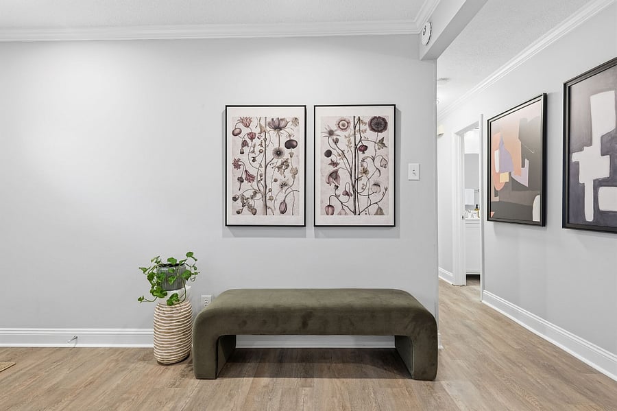 Reading bench in living room for extra seating