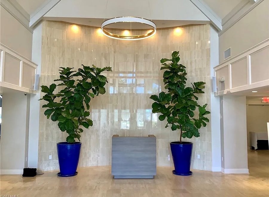 Impressive entryway into Kelly Greens Clubhouse.