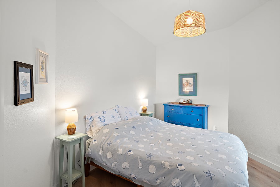 Serene bedroom with queen sized bed. Black out blinds for daytime sleepers.