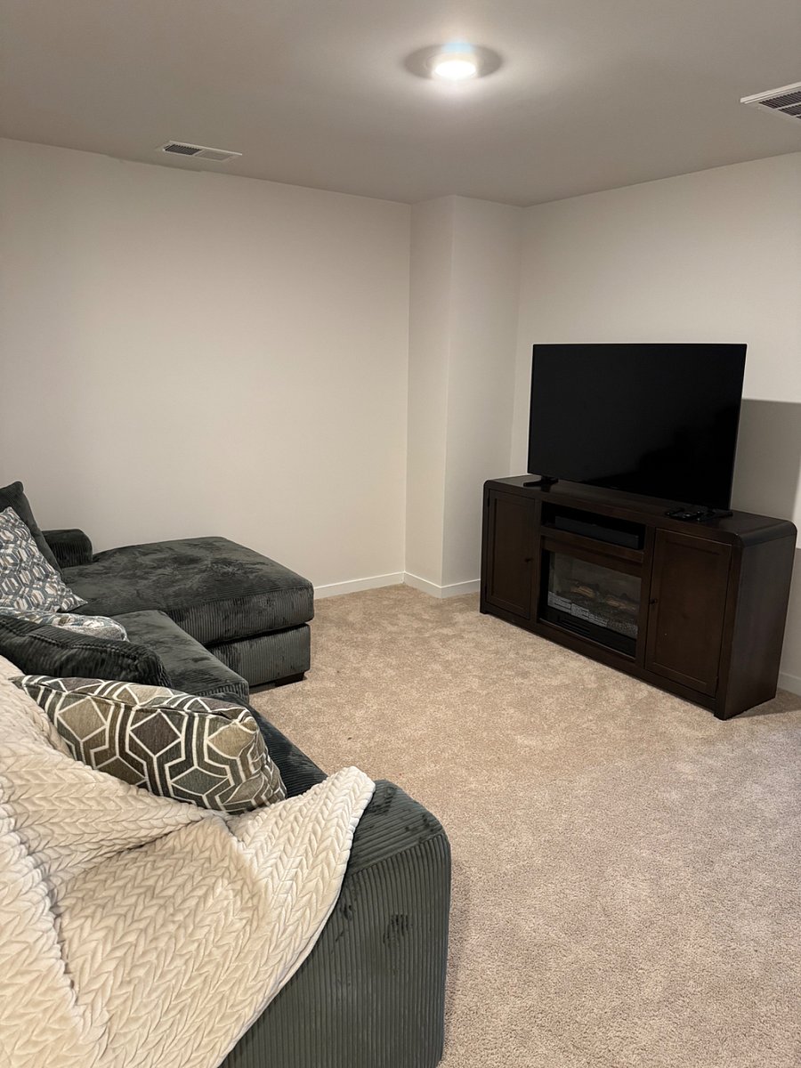 Furnished Finder property 968021_1 photo 9