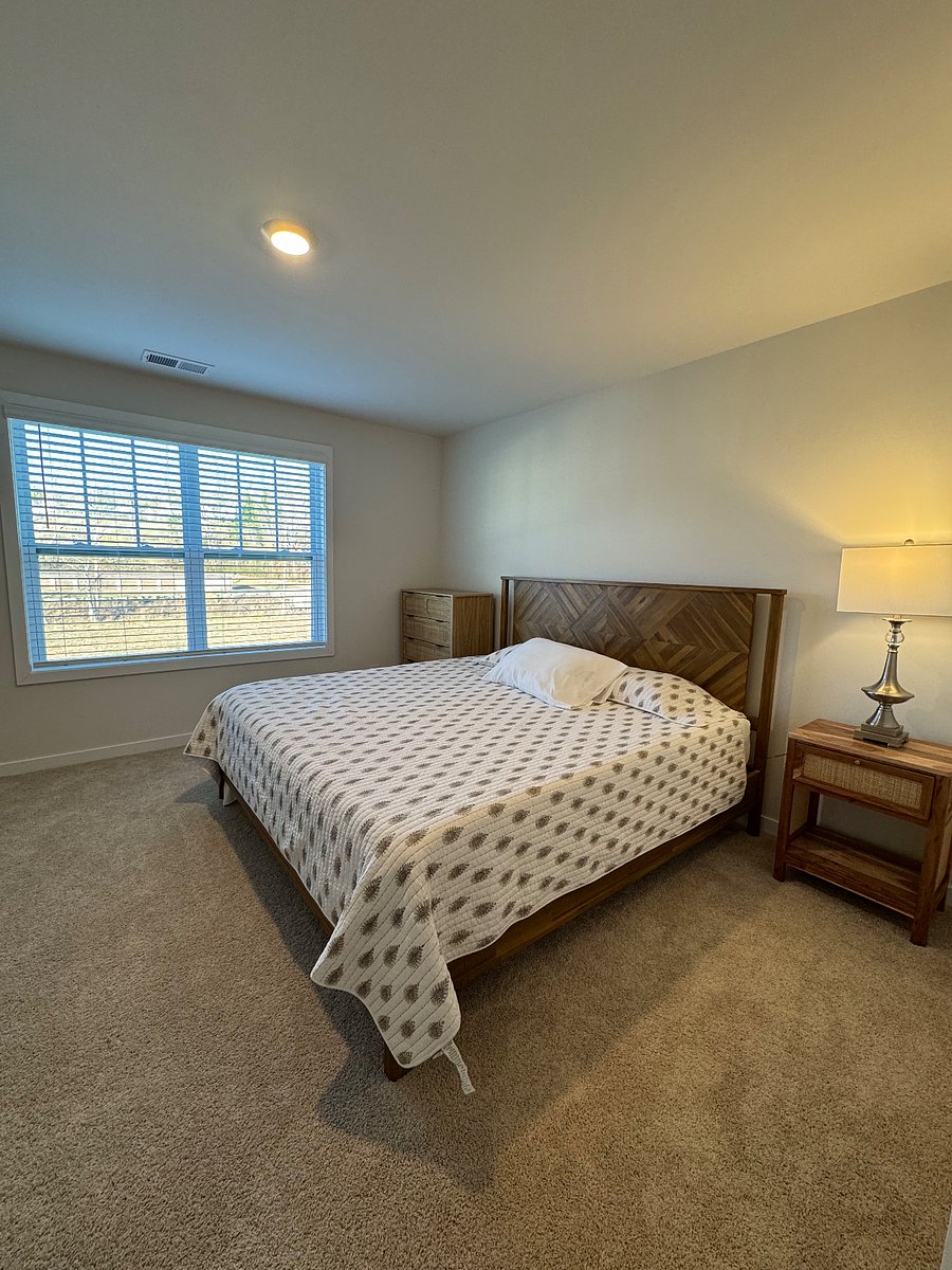 Furnished Finder property 968021_1 photo 11