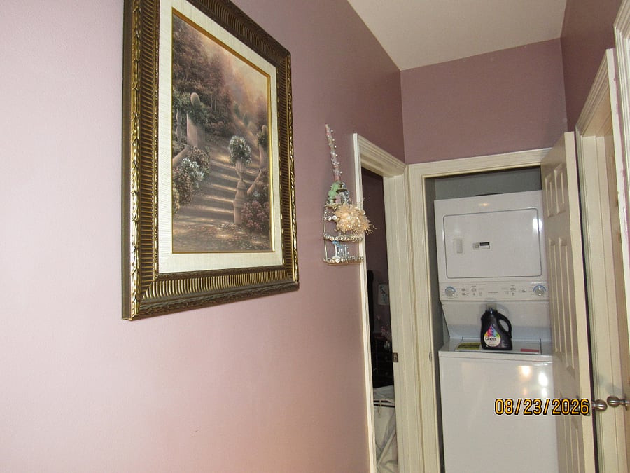 Furnished Finder property 968024_1 photo 13