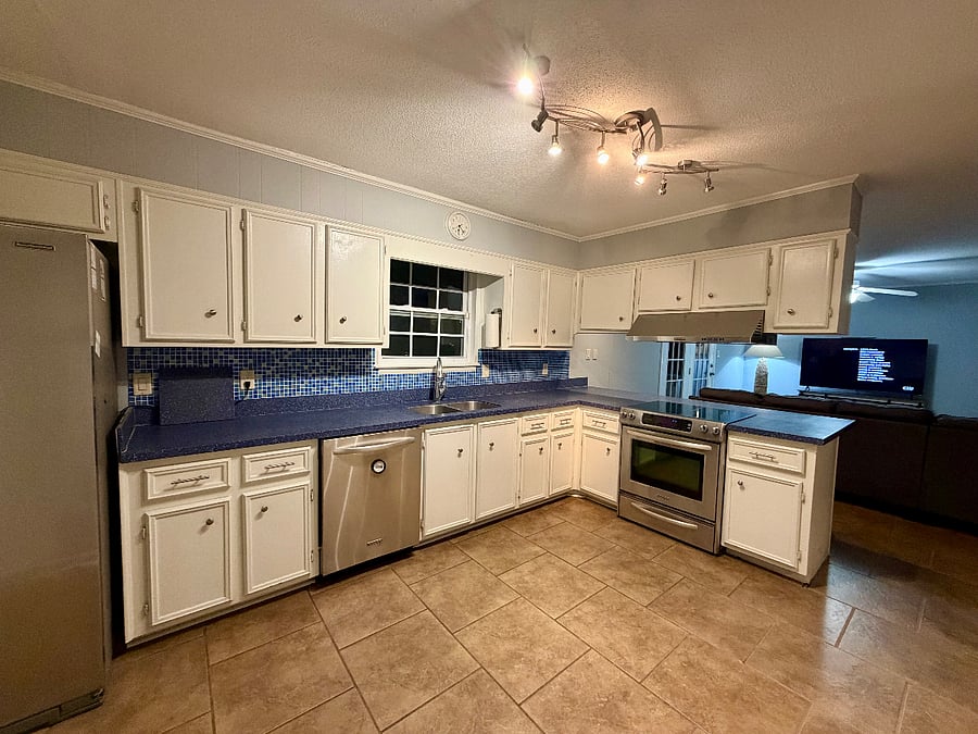 Furnished Finder property 968050_1 photo 6