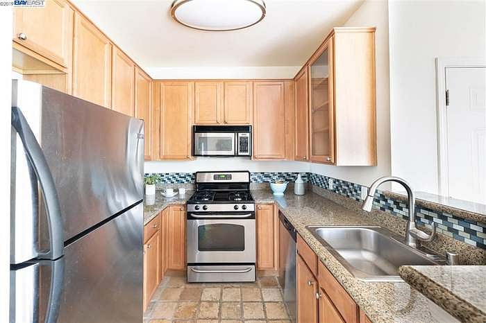 Furnished Finder property 968073_1 photo 9