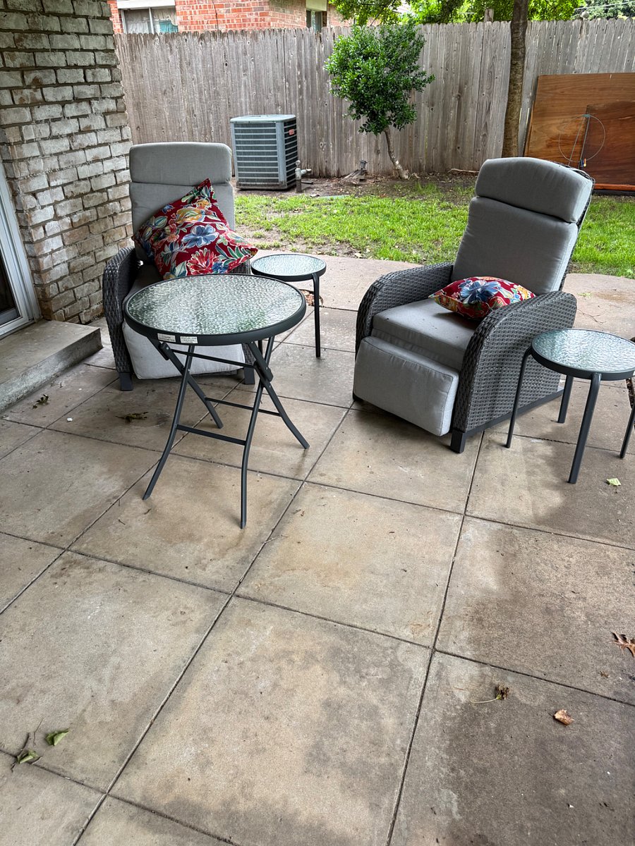 Covered Patio, outdoor furniture, lounge chairs, table, side tables