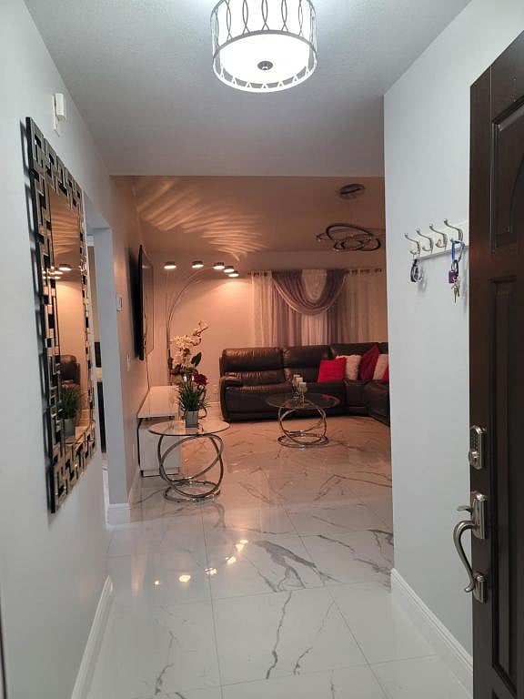 Furnished Finder property 968174_1 photo 5