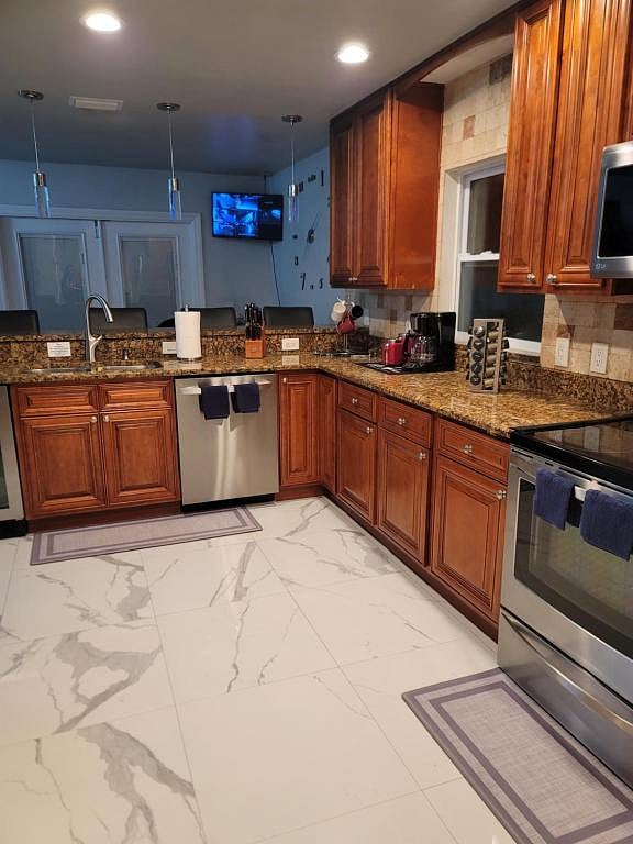 Furnished Finder property 968174_1 photo 12