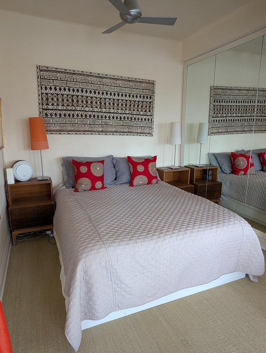Sleeping alcove