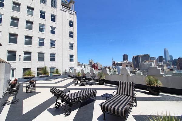 16th floor roof deck