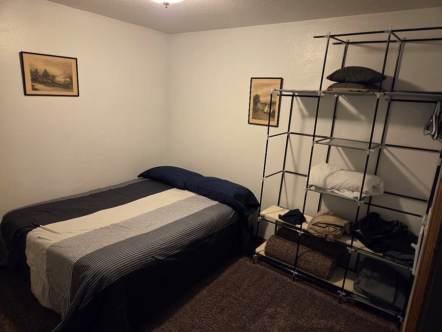Queen in second bedroom