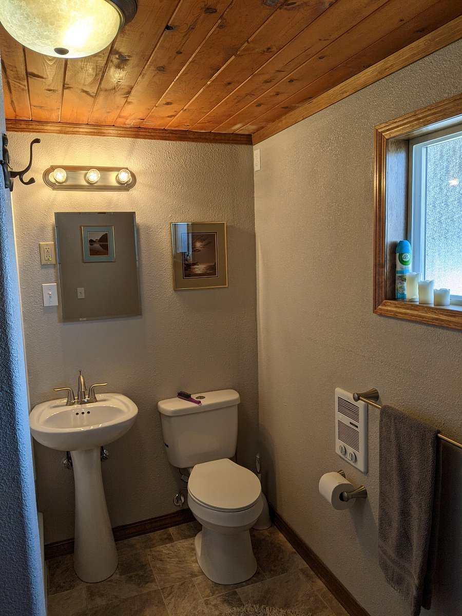 Recently remodeled bath