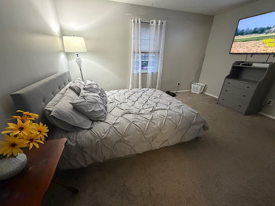 Furnished Finder property 968351_1 photo 2