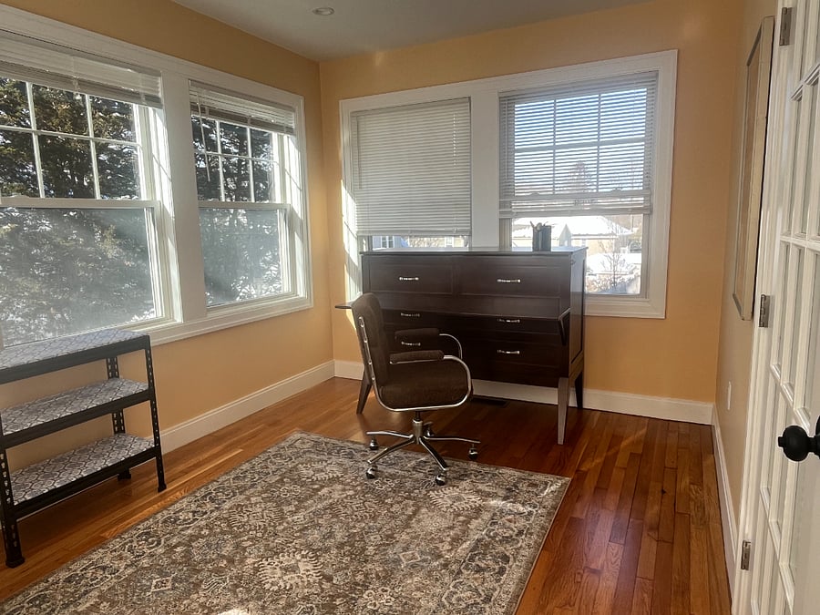 Desk/Murphy bed closed