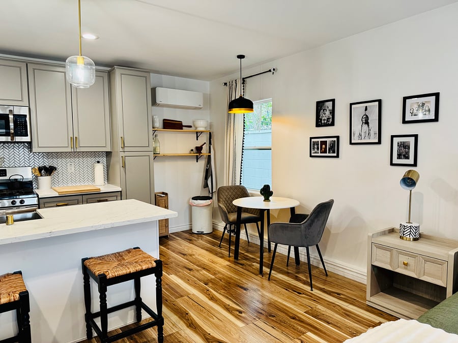 Breakfast Nook