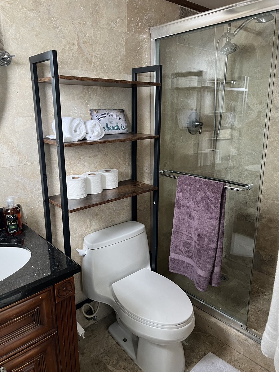 private bathroom attached to master bedroom