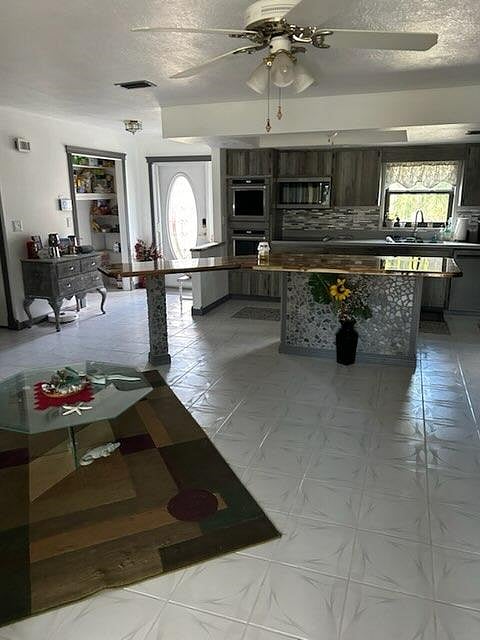 Furnished Finder property 968609_1 photo 6