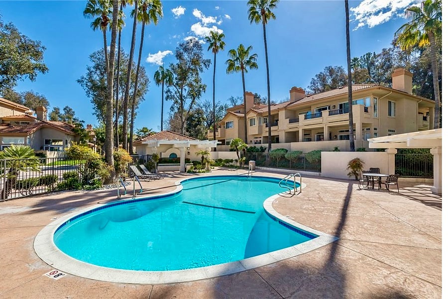Private, sparkling clean pool and spa for up to four guests enjoy luxury and serenity. Note: No lifeguard on duty. Swim at your own risk.