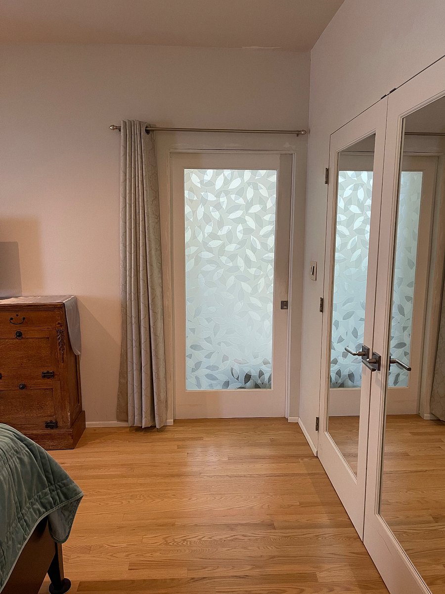 Entry to private bathroom. Modern furnishings: dresser, nightstands, desk & chair
Smart TV with Netflix for effortless downtime
