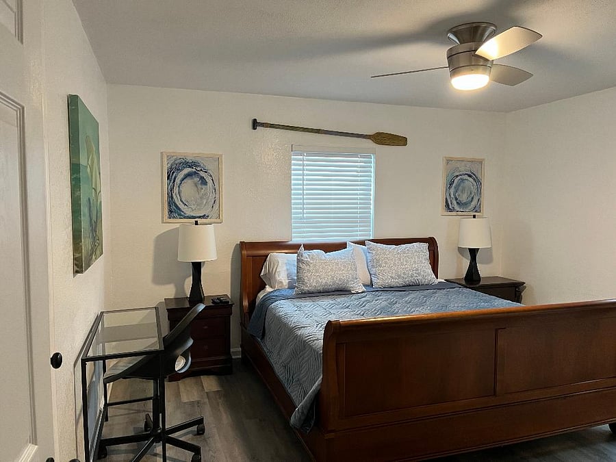 Second bedroom with king bed