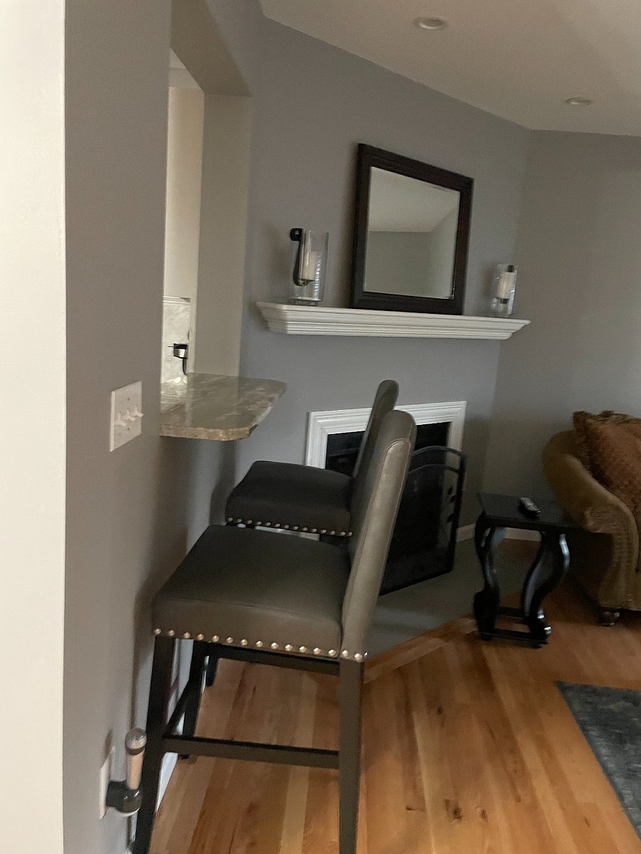 Breakfast bar 