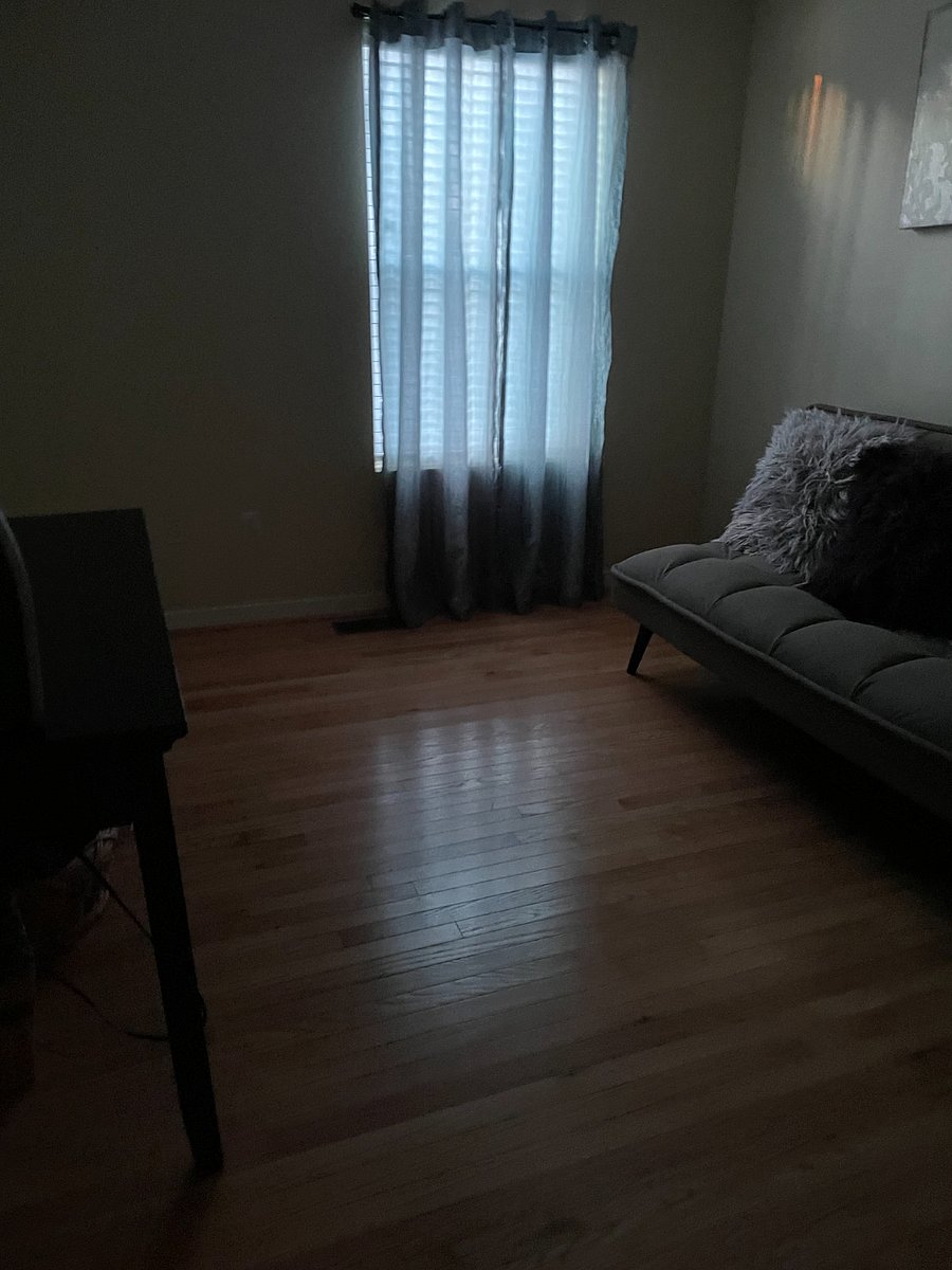 Upstairs spare bedroom/office 