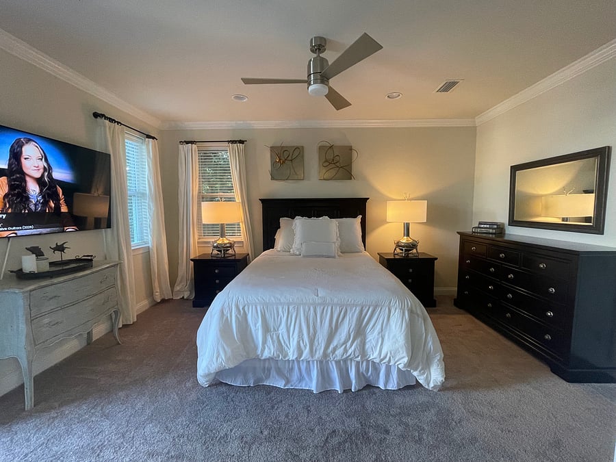 2nd floor Master Suite