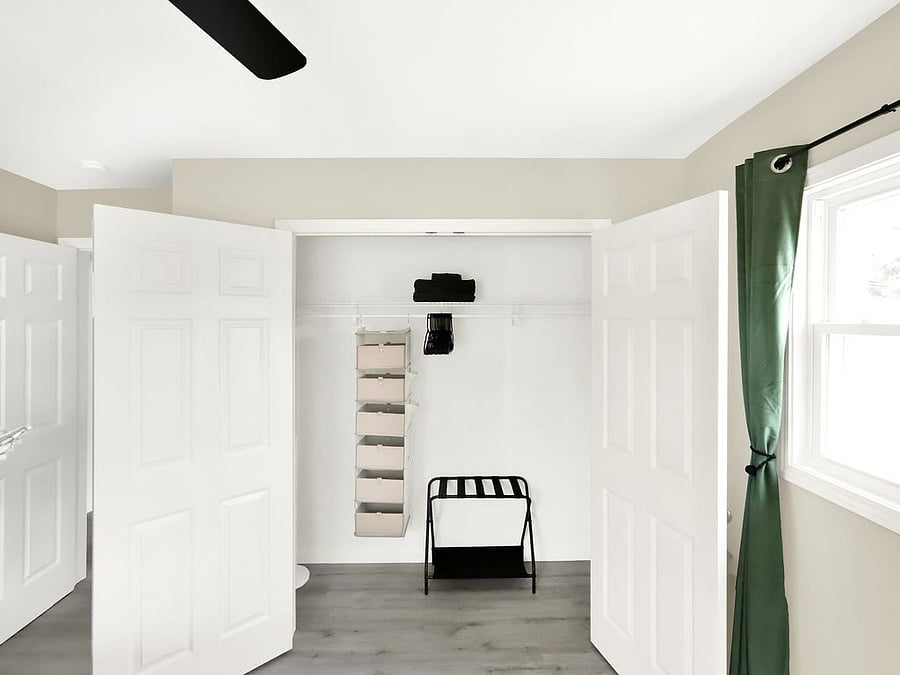 
2nd floor / 3rd Bedroom / flex space (office/bedroom)
+Queen Murphy Bed (pictured as blue cabinet)
+Desk
+Closet