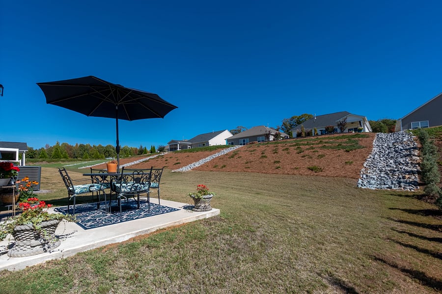 Outdoor sitting table and chairs