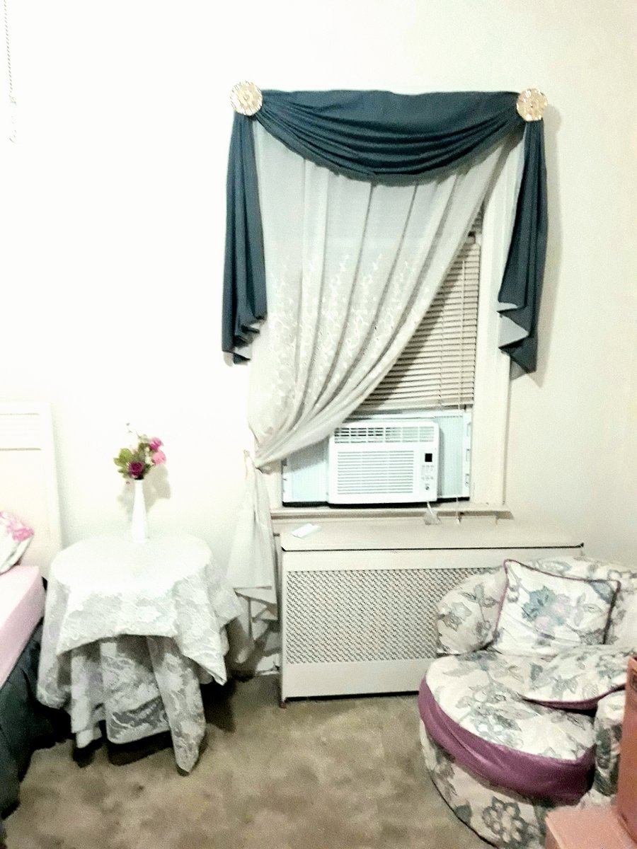 Furnished Room Available 2026
2 dressers, Desk, Nightstand, Twin bed, Closet