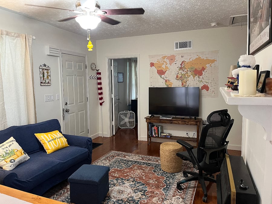Front room / combined living and dining room.